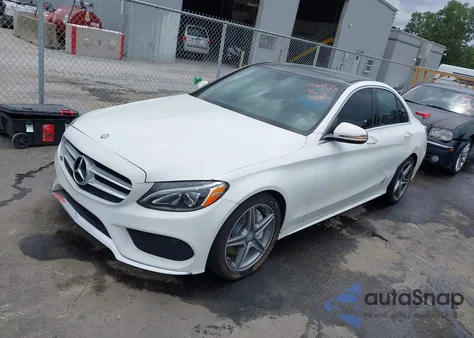 2016 Mercedes-Benz C 300 Luxury/Sport из США, поврежденный, VIN 55SWF4JB1GU168112
